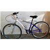 Image 1 : WHITE RALEIGH BIKE