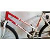 Image 2 : RED AND WHITE TRAILBLAZER BIKE