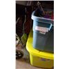 Image 2 : 2 TOTES OF TOYS