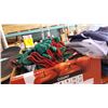 Image 1 : TRAY OF FLAME RESISTANT WORK GLOVES