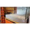 Image 3 : 2FT BY 2FT DISPLAY CASE