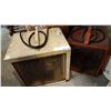 Image 1 : 2 ELECTRIC HEATERS