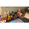 Image 3 : WOOD TRAYS OF TOOLS, TIRE CHAINS AND WIRE