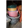 Image 2 : LOT OF PLANTERS
