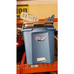 3 STORAGE TOTES WITH LIDS