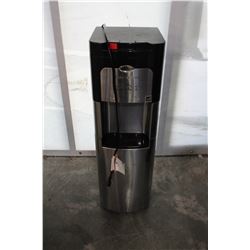 WHIRLPOOL SELF CLEAN WATER COOLER