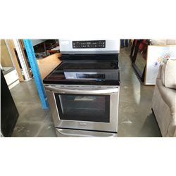 FRIGIDAIRE STAINLESS INDUCTION STOVE