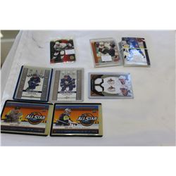 SMALL BOX OF HOCKEY CARDS