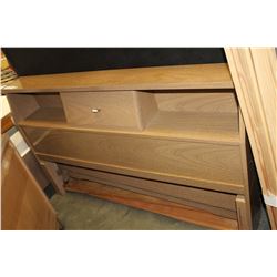 DOUBLE SIZE BEDFRAME
