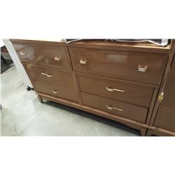 6 DRAWER DRESSER AND MIRROR