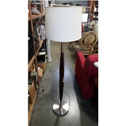 MODERN FLOOR LAMP WITH WHITE SHADE