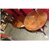 Image 1 : 3 PIECE OVAL GLASS TOP CHERRY FINISH COCKTAIL COFFEE TABLE SET