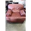 Image 2 : LEATHER HIDE A BED SOFA AND OVERSIZED ARMCHAIR