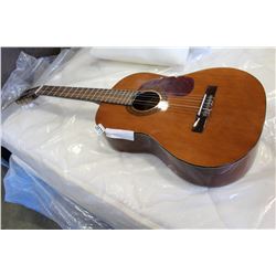 LUCIDA LG 50 CLASSICAL GUITAR