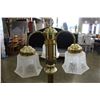 Image 2 : GLASS SHADE TRIPLE LIGHT FLOOR LAMP