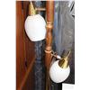 Image 2 : VINTAGE POLE LAMP