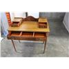 Image 2 : VINTAGE TELEPHONE TABLE W/ GALLERY