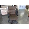 Image 1 : ROLLING GAS LIFT OFFICE CHAIR, VERY COMFORTABLE!