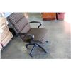 Image 2 : ROLLING GAS LIFT OFFICE CHAIR, VERY COMFORTABLE!
