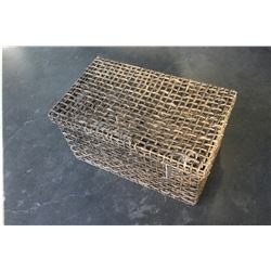 ROPE AND WIRE TRUNK