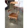 Image 1 : MAPLE ROCKER