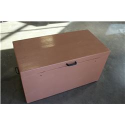 WOOD TRUNK
