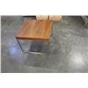 Image 2 : MODERN METAL BASE WOOD TOP END TABLE