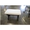Image 1 : REPRO FOOT STOOL