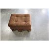 Image 1 : FOOT STOOL