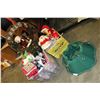 Image 1 : TOTE AND CRATE OF XMAS DECOR