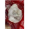 Image 3 : THUNDER EGG GEODE PIECES