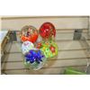 Image 1 : 5 ART GLASS PAPER WEIGHTS