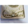 Image 2 : CASE OF LADIES JEWELLRY