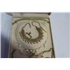 Image 3 : CASE OF LADIES JEWELLRY
