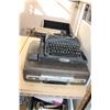 Image 1 : 2 TYPEWRITTERS IN CASE - ONE SMITH CORONA
