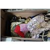 Image 7 : TOTE OF PURSES AND BOX OF PURSES AND SHOES
