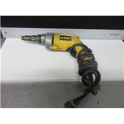 DeWalt 1/4" Deck Screw Gun as they come all working Excellent