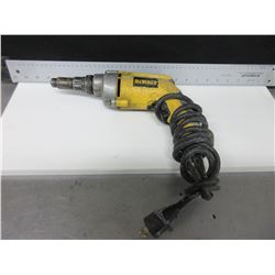 DeWalt 1/4" Deck Screw Gun as they come all working Excellent