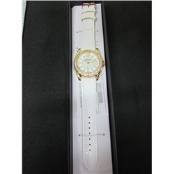 New ManHattan Quartz Stainless fashon watch / White