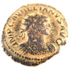 Bronze coin of Aurelian (270-275 A.D.)