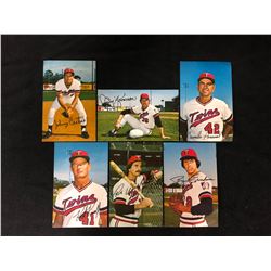 BASEBALL TRADING CARDS LOT