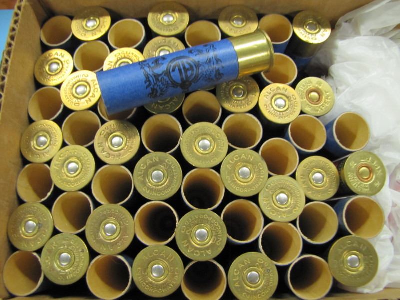 lot of collector 20 gauge paper shotgun hulls
