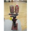 Image 1 : shotgun shell reloader