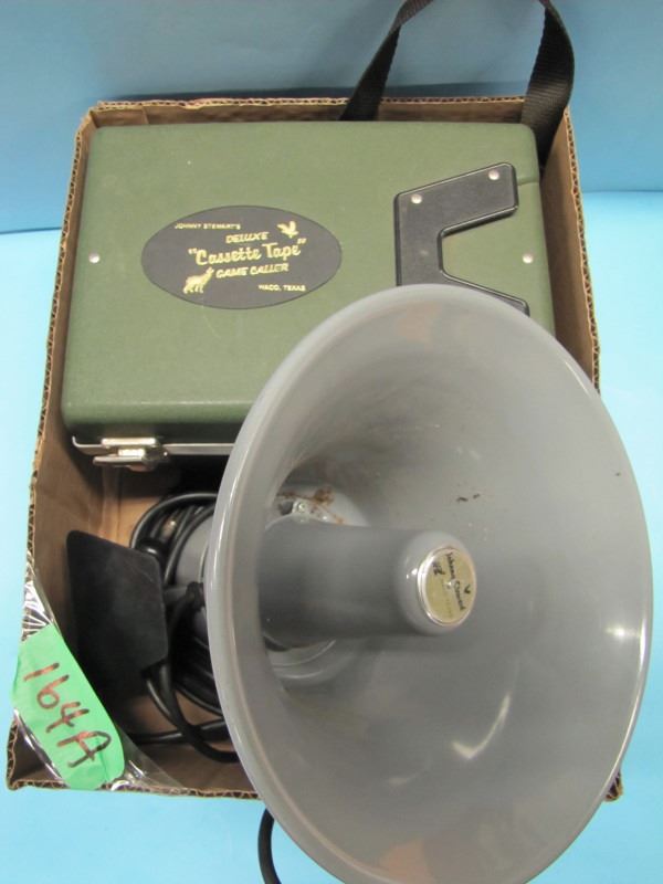 Johnny Stewart Deluxe cassette tape game caller