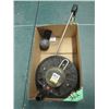 Image 1 : large reel and weight