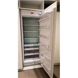 Sub-Zero IC-30R Refrigerator with 7ft x 31 Casing Retail $7445