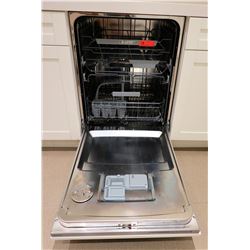 Asko D5556 Dishwasher w/Cabinet Door