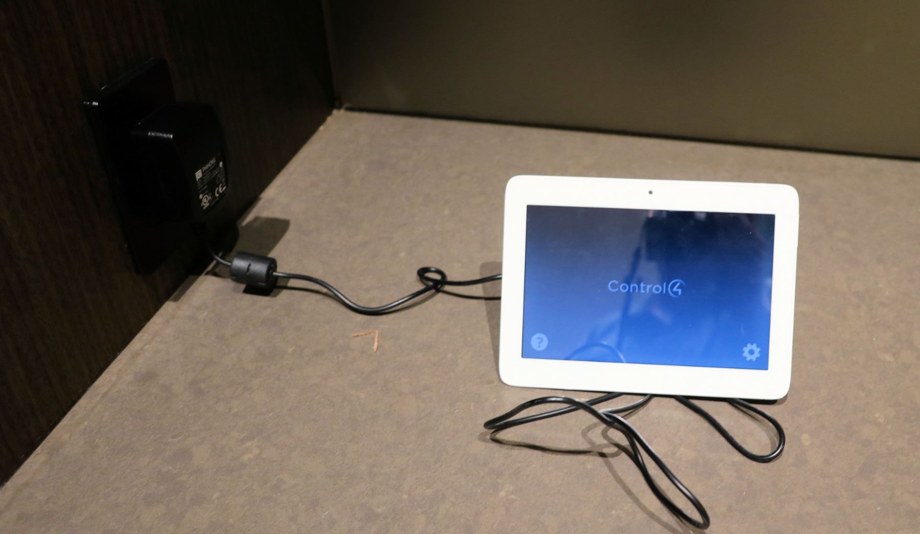 Control4 Tablet - Oahu Auctions