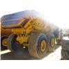 Image 6 : 2005 JOHN DEERE 400D ARTICULATED DUMP, VIN/SN:201335 - TAILGATE, CAB, A/C, METER READING 16,267 HOUR