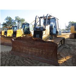 2015 CAT D6K2 LGP CRAWLER TRACTOR, VIN/SN:RST01549 - 6 WAY BLADE, DIFF STEER, SYSTEM 1 U/C, CAB, A/C